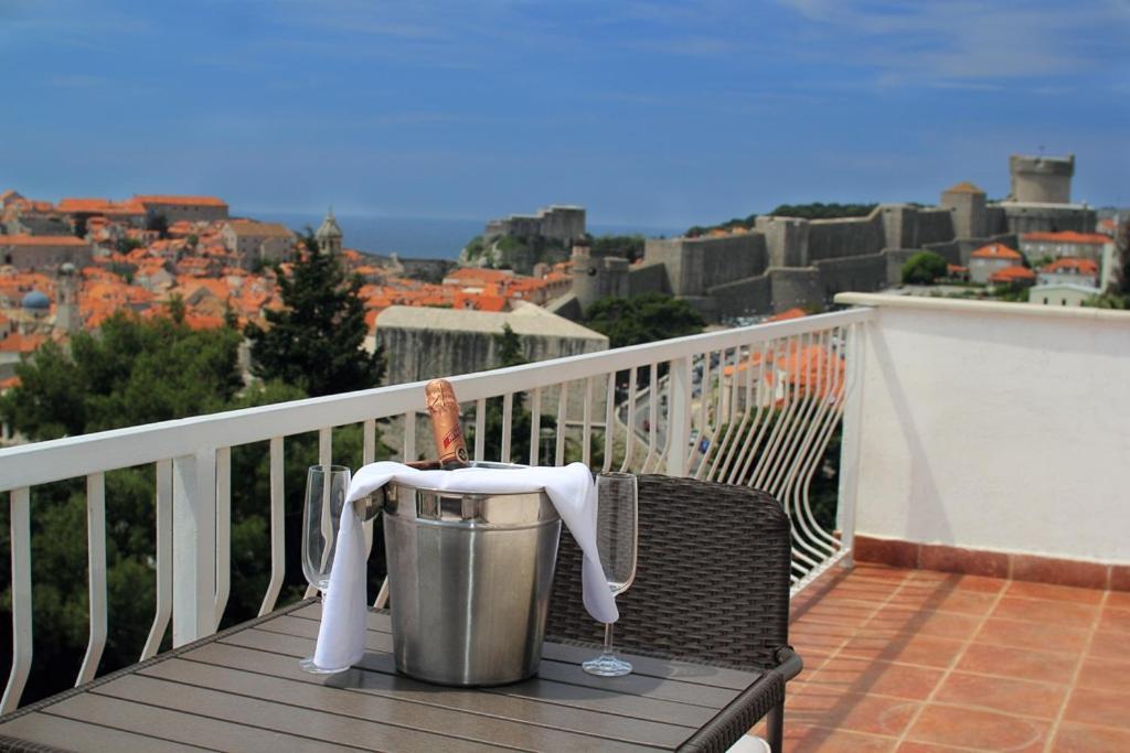 Villa Gloria 2 ดูบรอฟนิก ภายนอก รูปภาพ